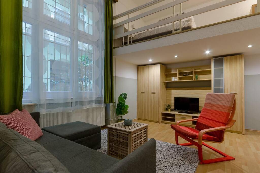 De Lux Studio Apartment In Historical Quarters Βουδαπέστη Εξωτερικό φωτογραφία